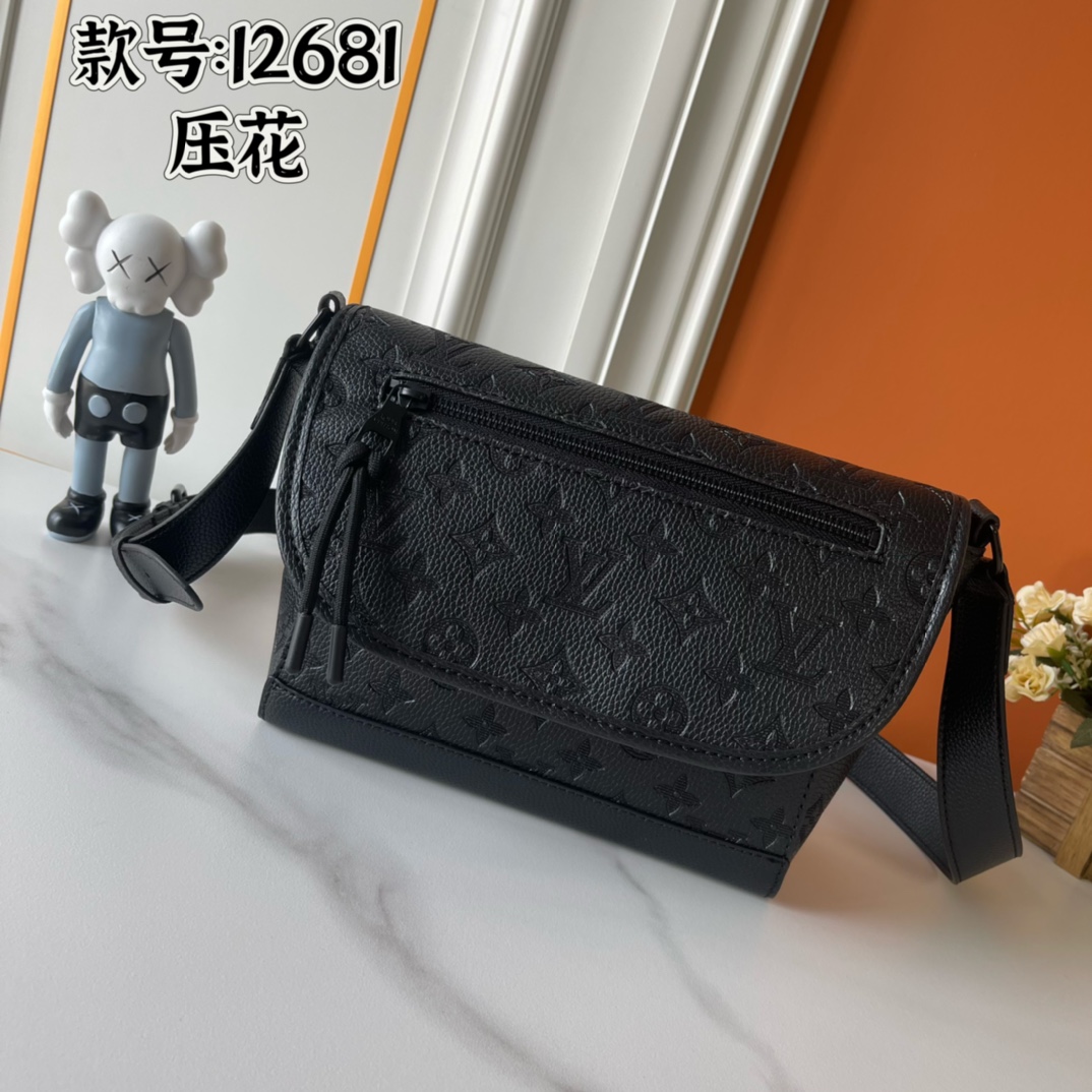 2色ルイヴィトン M12681 M12806 M12636  Pulse Monogram Eclipseメッセンジャーバッグ  LVスーパーコピーバッグN品国内発送後払い代引き可能信用できるサイト